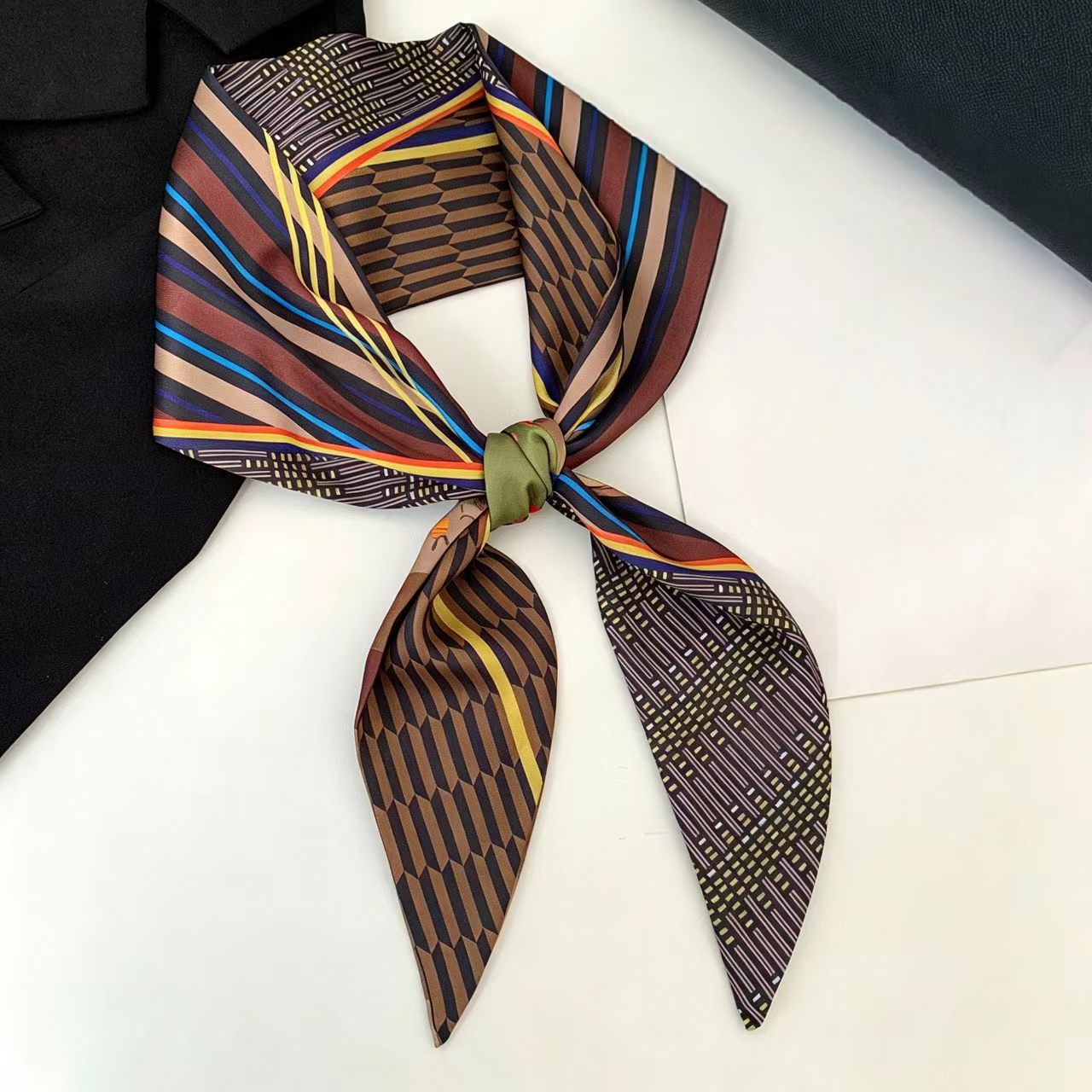 Head Wrap Turban - وشاح حرير فاخر مطبوع طويل بشريط،