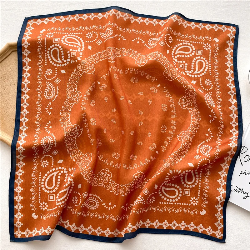 القطن الخالص المرأة وشاح ساحة  - مراجعة Ascot Neck Scarf وسعره