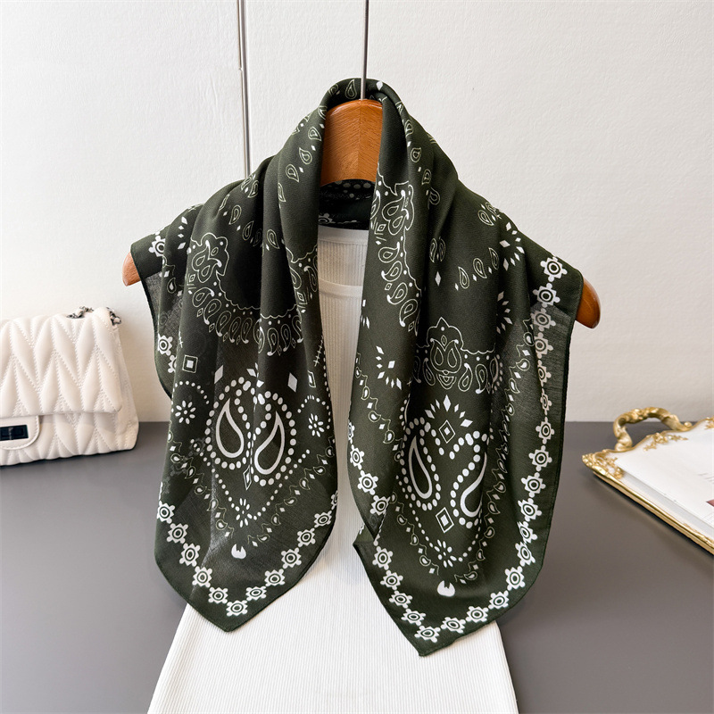 القطن الخالص المرأة وشاح ساحة  - مراجعة Ascot Neck Scarf وسعره