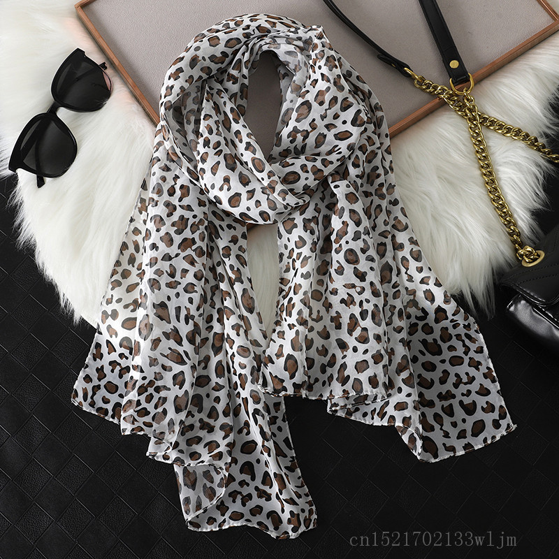وشاح حجاب شيفون مطبوع على شكل  - مراجعة Face Scarf Mask وسعره