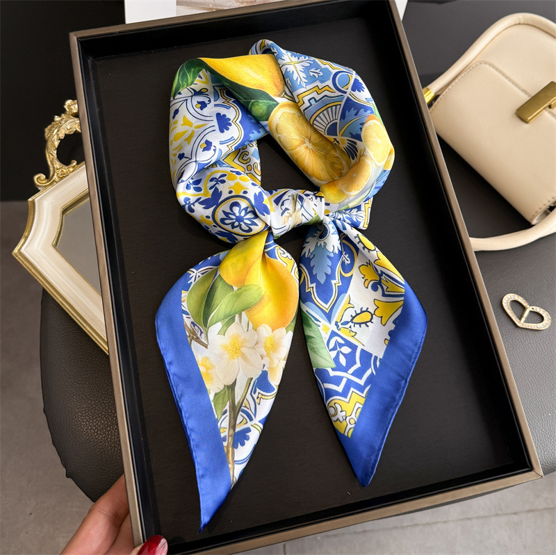 2026 جديد الفاكهة طباعة الحرير - مراجعة Ascot Neck Scarf وسعره