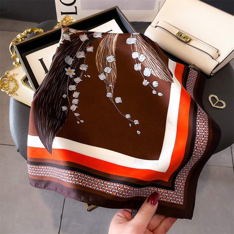 2025 موضة جديدة 70X70cm المطبو - مراجعة Ascot Neck Scarf وسعره