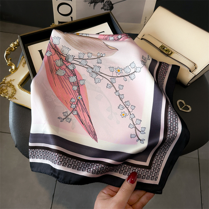 2025 موضة جديدة 70X70cm المطبو - مراجعة Ascot Neck Scarf وسعره