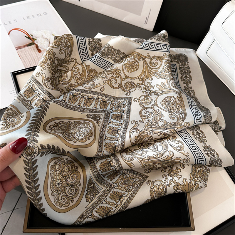 2024 العلامة التجارية الفاخرة  - مراجعة Ascot Neck Scarf وسعره